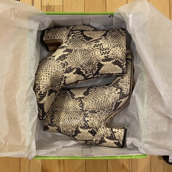 Sam Edelman Shoes - Sam Edelman Hilty Snake Leather Booties 5.5 NEW